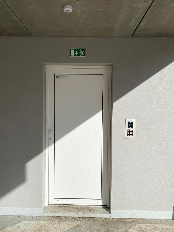 Moderny Apartman S Vyhladom Na Vysoke Tatry Попрад Екстериор снимка